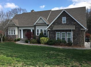 1015 Clay Pl, Lebanon, TN 37087