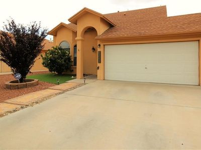 6241 Lovebird Ln, El Paso, TX, 79924