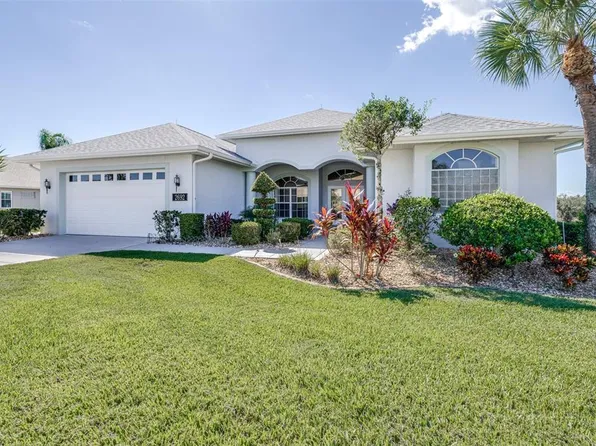 2692 Huntington Hills Dr, Lakeland, FL 33810