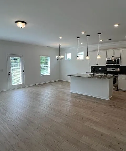 209 Stonewall Rd — Photo 8