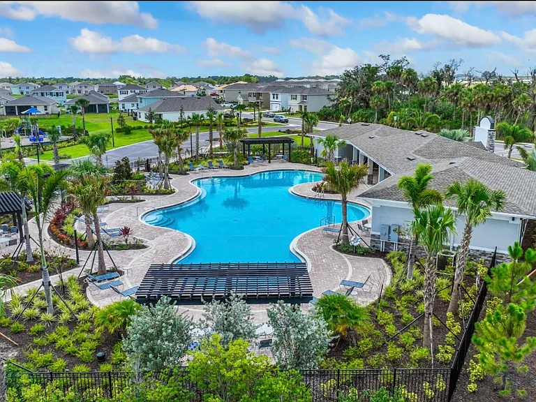 4120 Silver Strand Trl — Photo 50