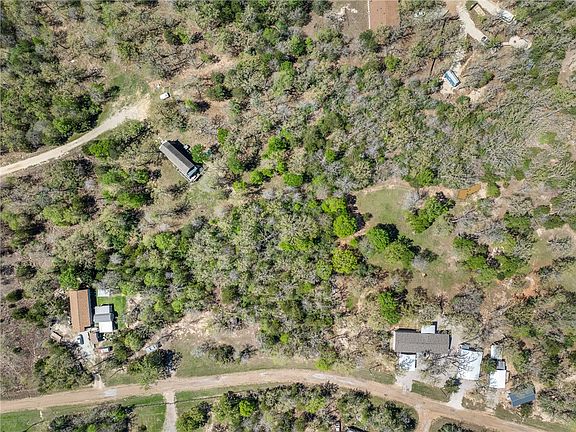 3rd image of 411 Cowboys Dr