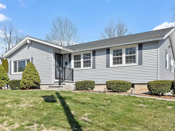 20 Yale Road, Nashua, NH 03064