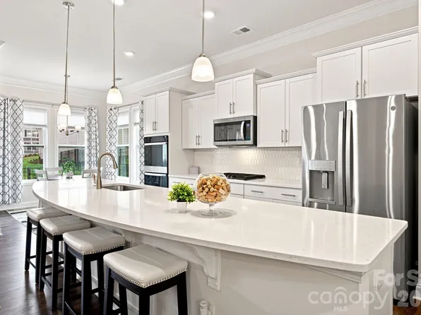 8125 Warford Little Rd, Denver, NC 28037