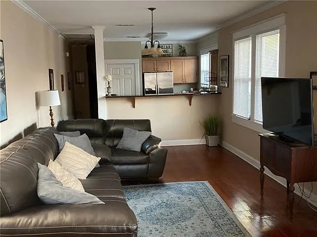 4512 Elba St — Photo 2