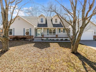 2212 SW Fleming Dr, Blue Springs, MO, 64015