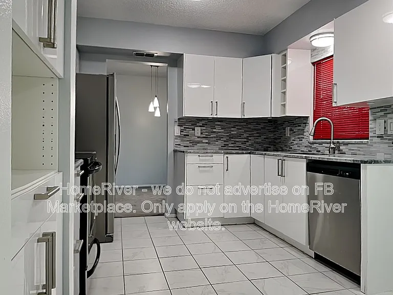 4657 Robin Ave — Photo 9