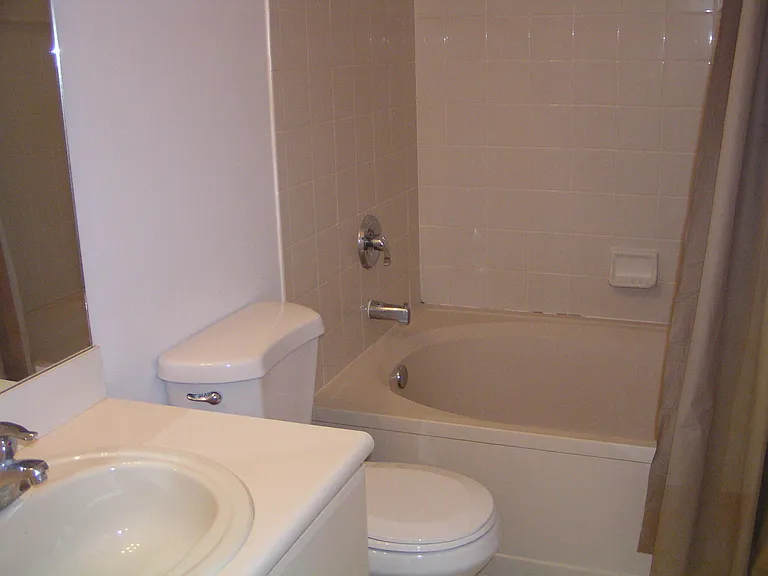 1016 Shoma Dr — Photo 12