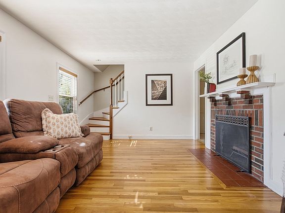 5th image of 222 Cambridge Rd