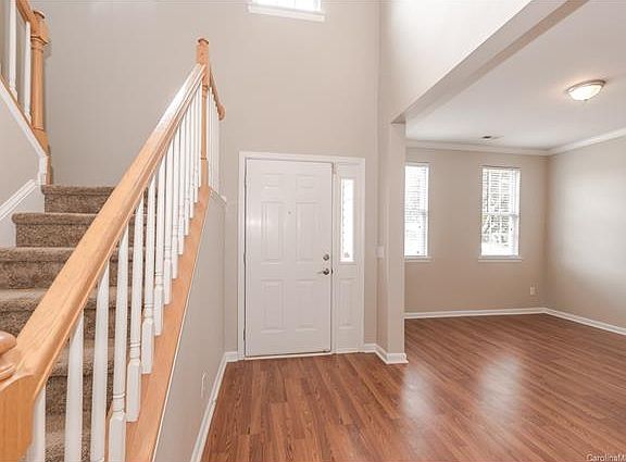 3rd image of 9210 Royal Highlands Ct #115