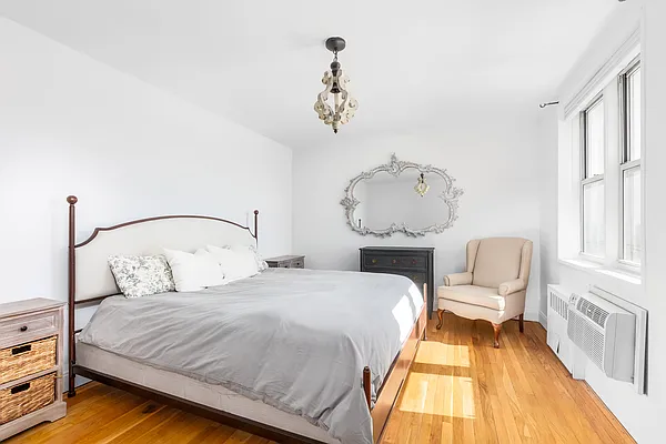 Rented by Douglas Elliman | media 5