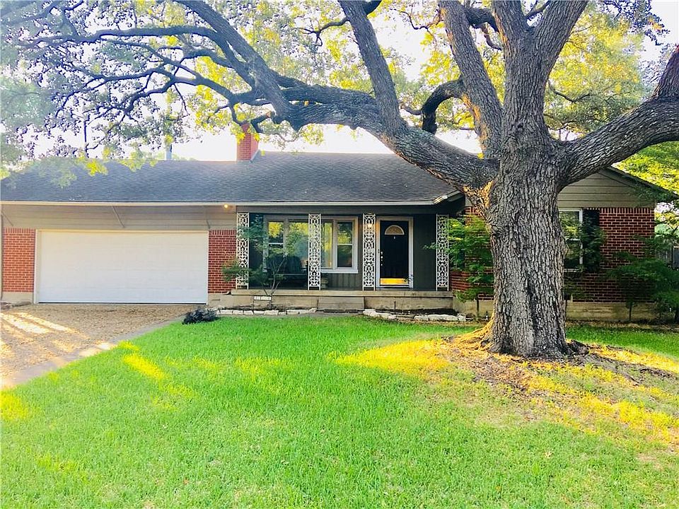 1st image of 9706 El Patio Dr