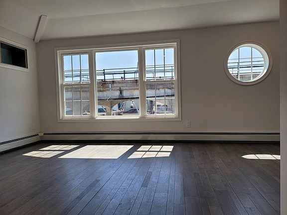 5th image of 9204 Rockaway Fwy Floor 2