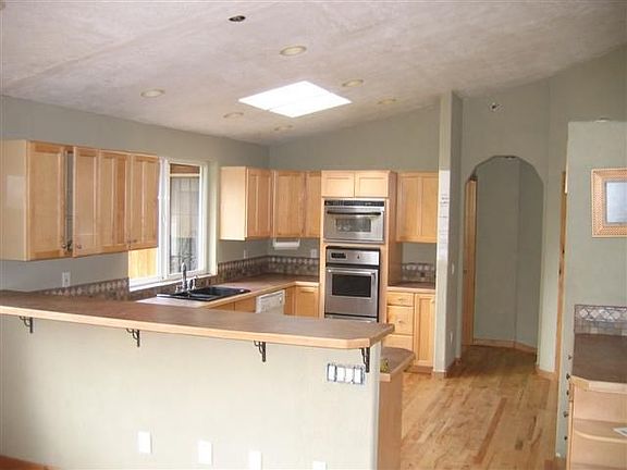 3rd image of 3737 Goldsby St SW