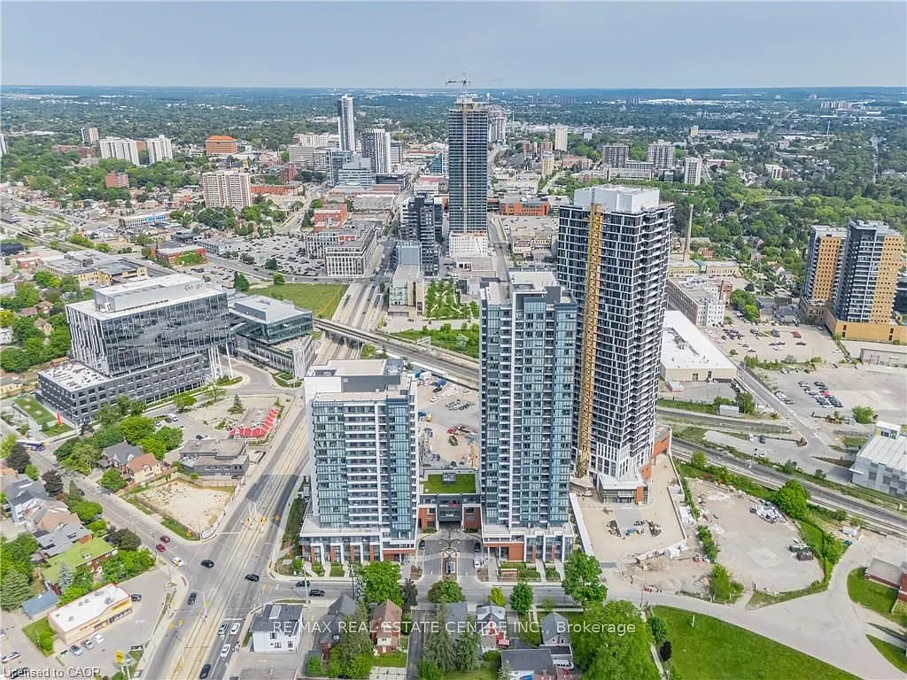 2 bed, $2,195 — Photo 1