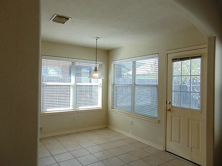 11102 Creekline Meadow Ct — Photo 5