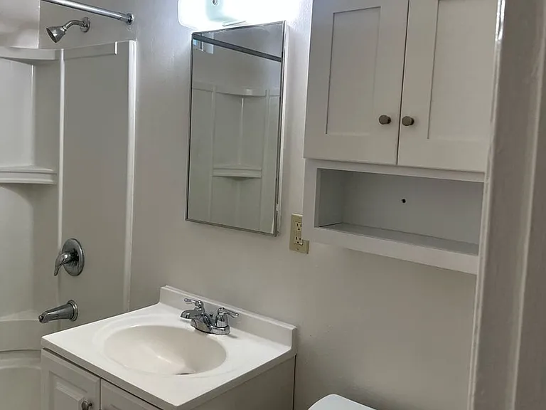 Ponderosa Apartments — Photo 28