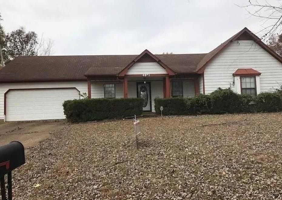 1st image of 4551 Pine Top Cir E