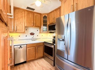 71 Dorset Dr #B, Boca Raton, FL 33434