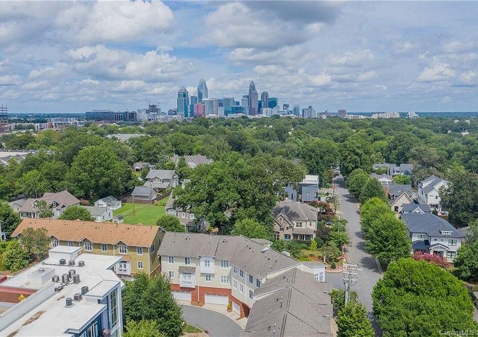 Aerial view of Southborough in relation to uptown Charlotte