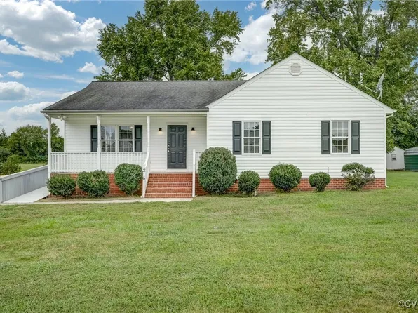 216 Pleasant Dr, Hopewell, VA 23860