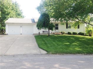 11509 E 51st St, Raytown, MO 64133