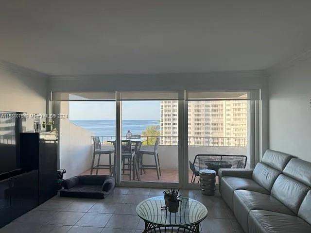 Building Photo - 177 Ocean Lane Dr #1107