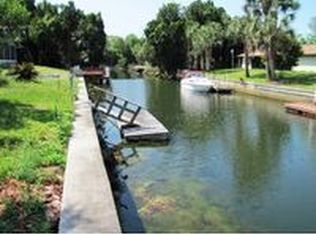 3856 N Apalachee Point, Crystal River, FL 34428