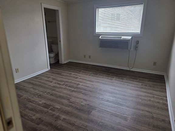 4th image of 336 Prospect St #22