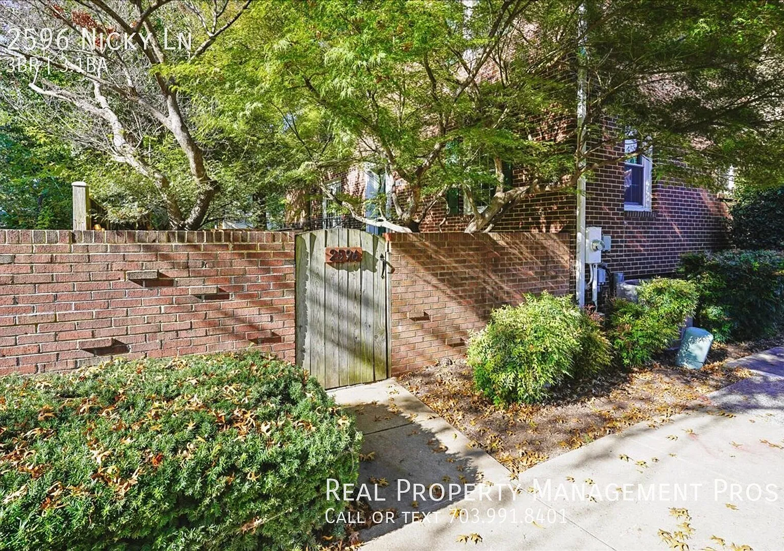 "Beautiful 3-Level Alexandria Townhome with Gorgeous Kitchen, Hardwood Floors & Private Patio!" — Photo 2