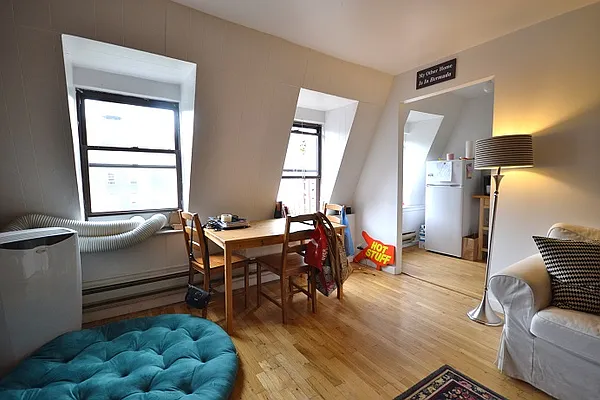 Rented by Bold New York | media 14