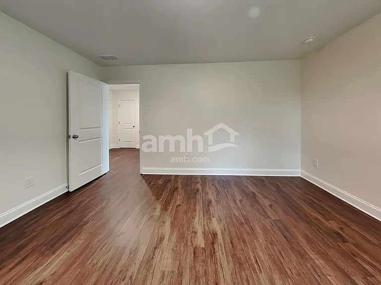 605 Rivermist Dr — Photo 14