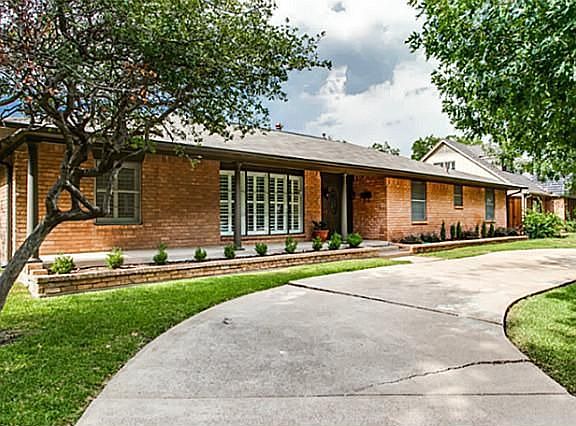 2nd image of 7243 Ashington Dr