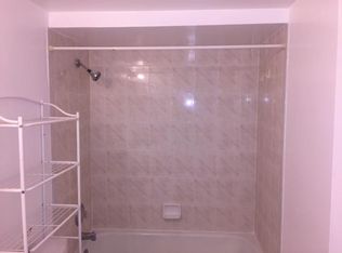 300 S Roselle Rd UNIT 205, Schaumburg, IL 60193