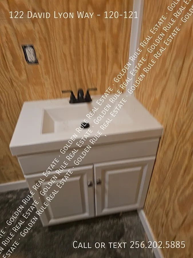Studio, 1280 sqft, $995 — Photo 2