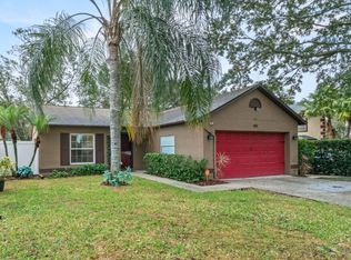 831 Stonechapel Ct, Apopka, FL 32712