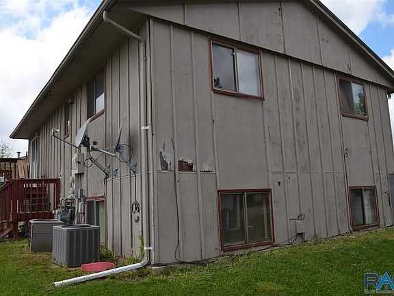 4th image of 1509 E Bennett St #1
