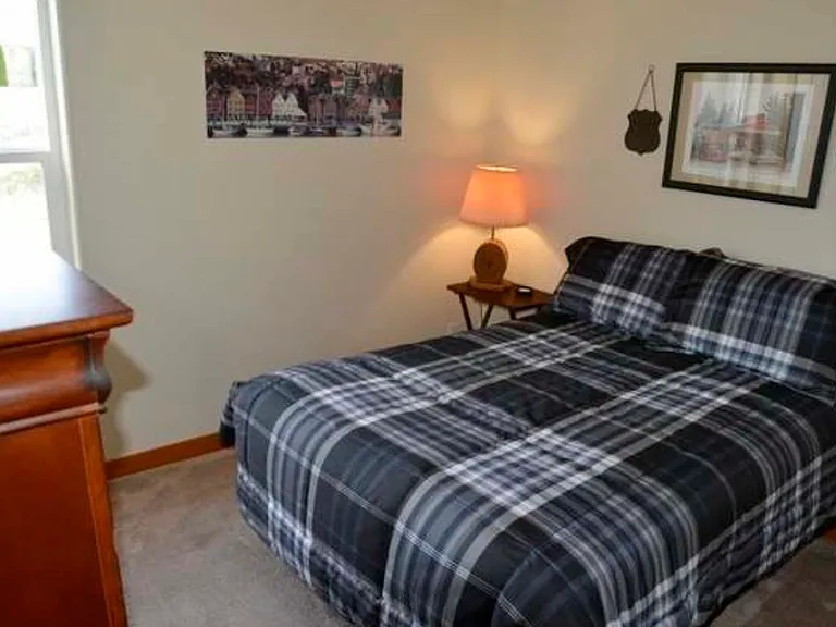 209 Stehekin Way — Photo 34