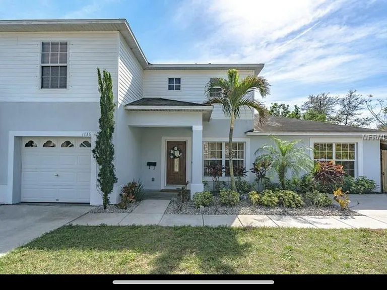 1736 31st Ave N — Photo 2