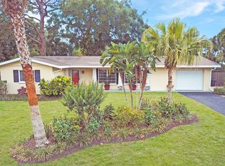 865 Alderwood Way, Sarasota, FL 34243