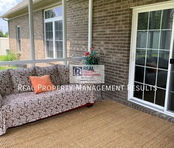 9399 Millicent Ct — Photo 31