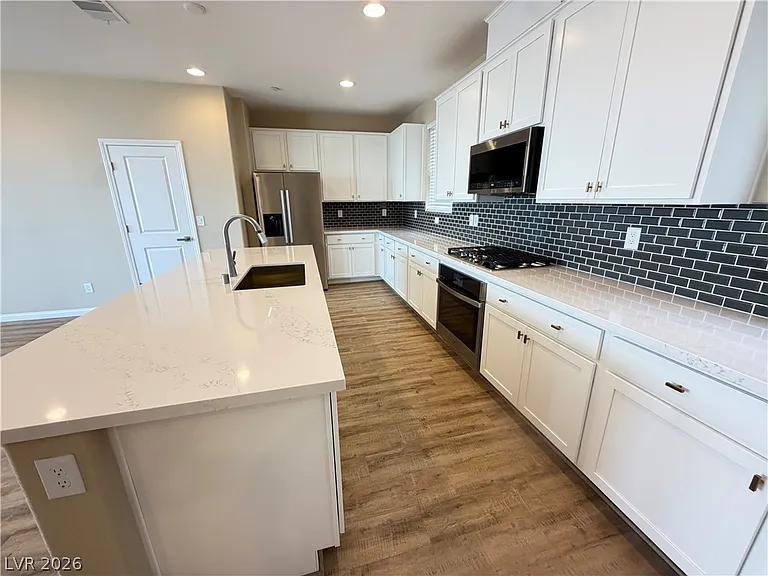1741 N Desert Foothills Dr — Photo 14