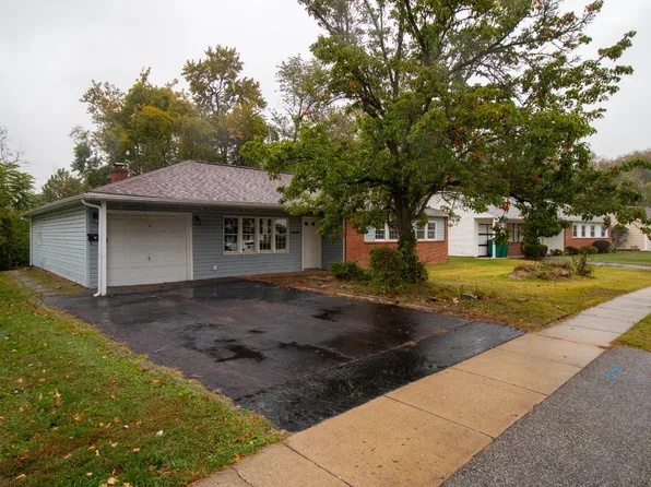 2949 Stoney Creek Rd, East Norriton, PA 19401