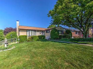 5214 McAnnulty Rd, Pittsburgh, PA 15236