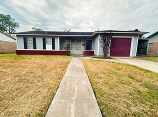 1813 Travis Ave, Victoria, TX 77901