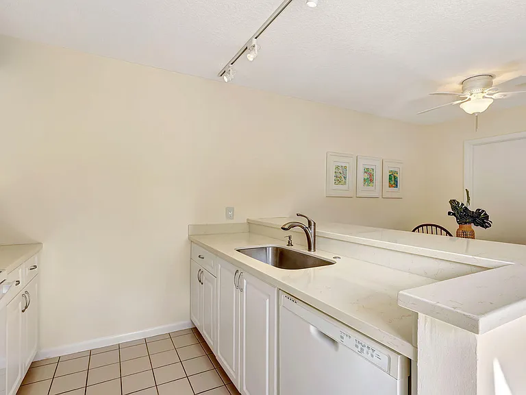 2332 23rd Ct #57D — Photo 17