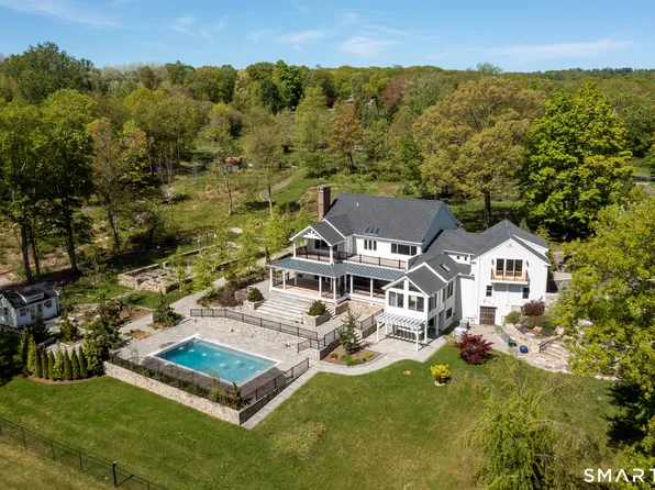 4 Sunrise Lane, Bridgewater, CT 06752