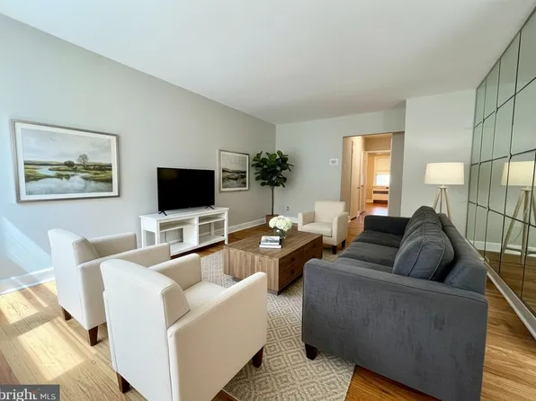 35 Elberon Ave #A, Lansdowne, PA 19050