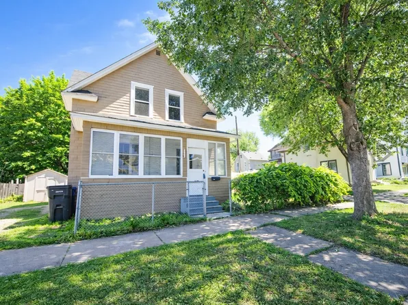 322 Pierce St, Saint Paul, MN 55104