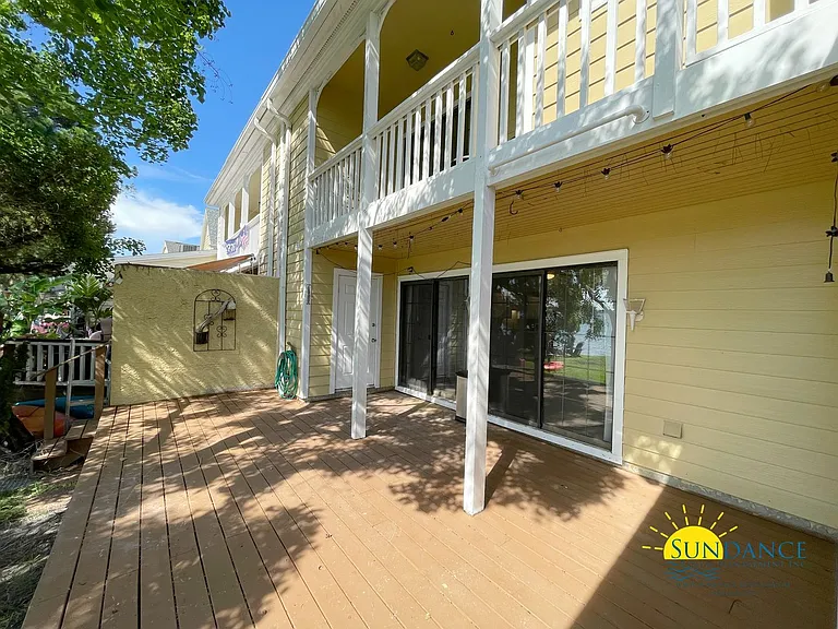 221 Shalimar Dr — Photo 27